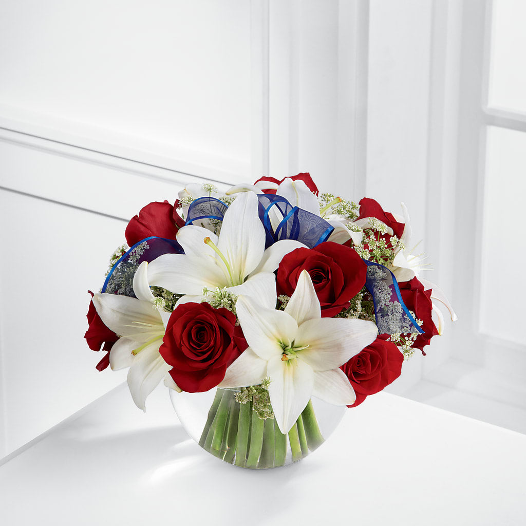 Independence Bouquet – Blooms By The Lake, Lake Arthur LA