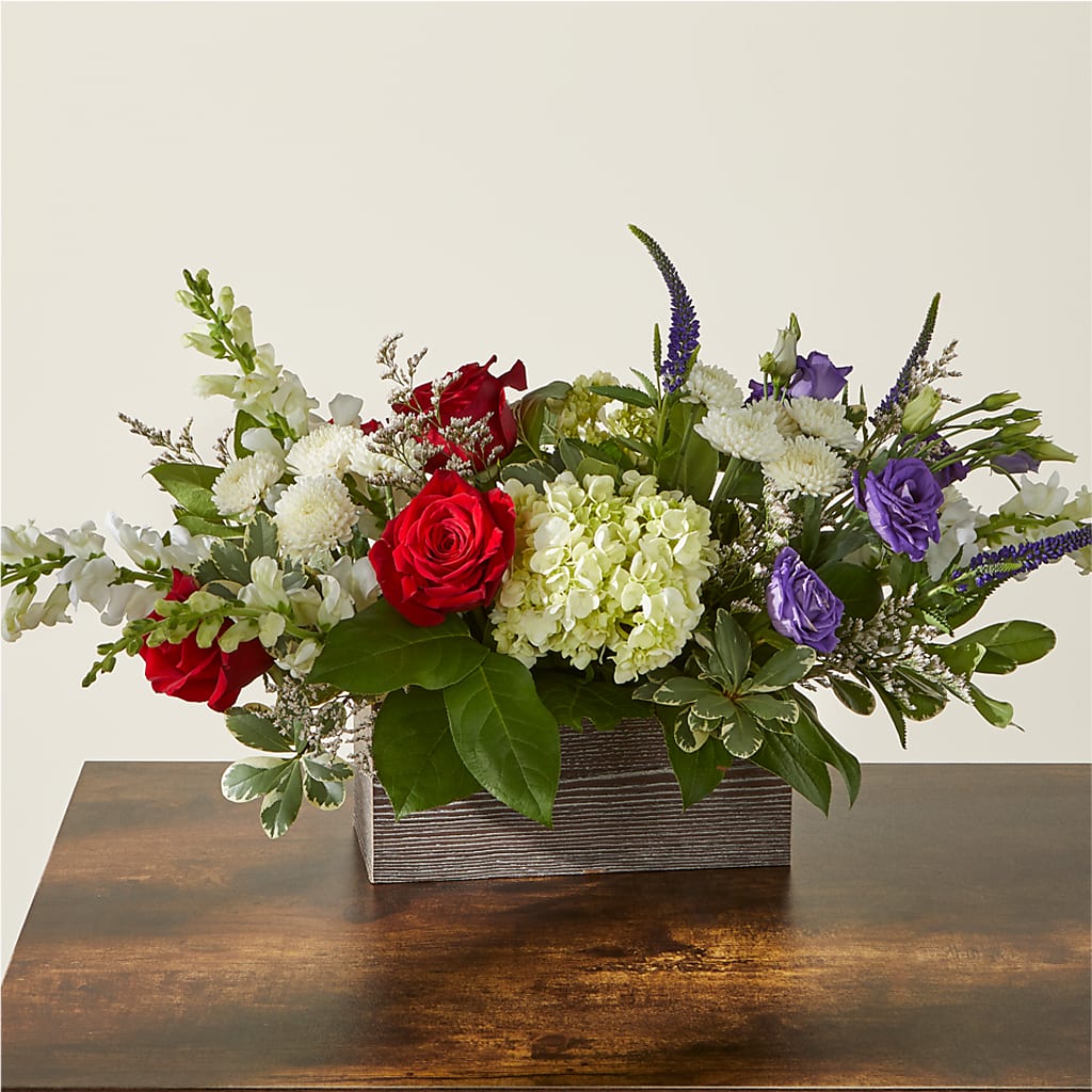 Sweet Magnolia Bouquet – Blooms By The Lake, Lake Arthur LA