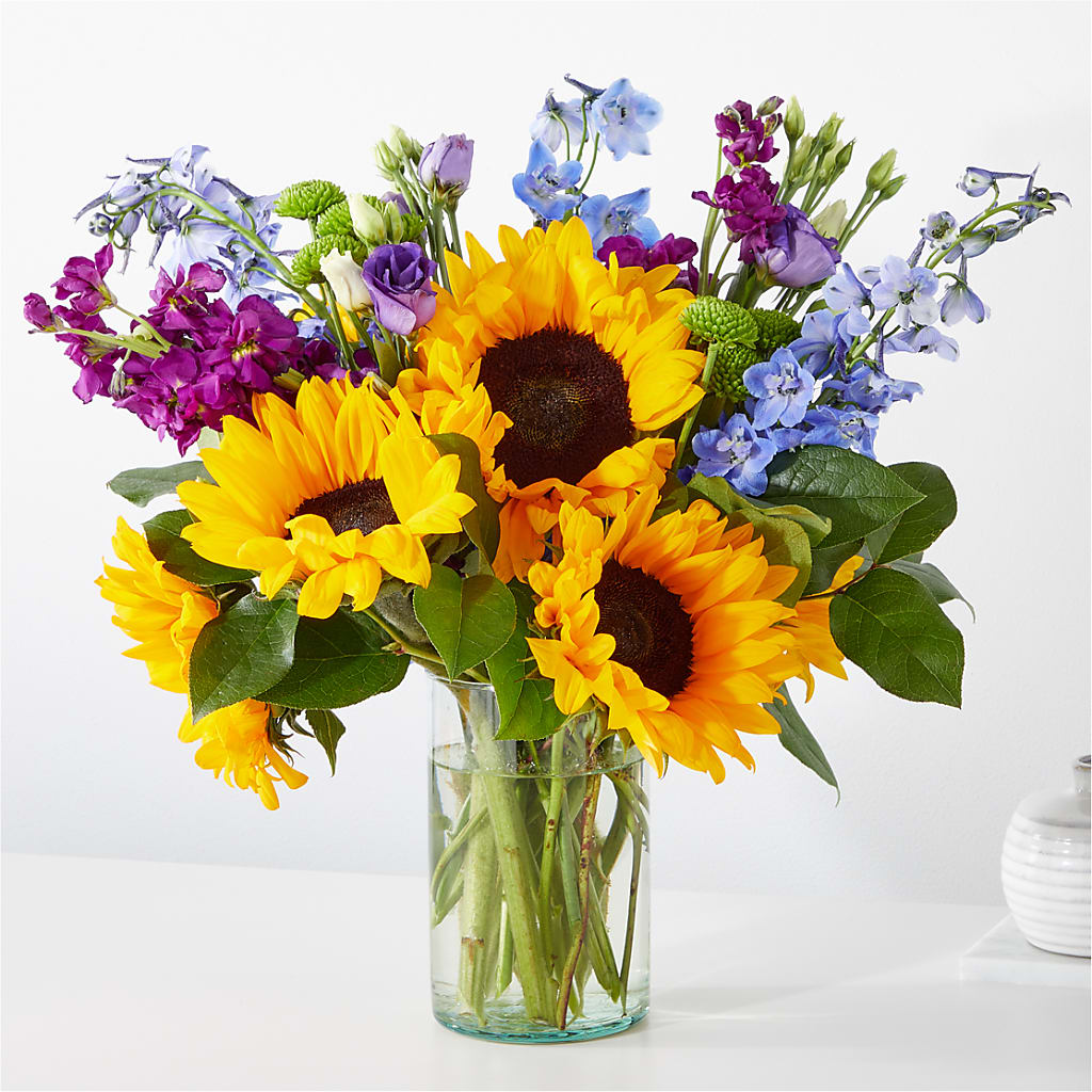 Catching Rays Bouquet – Blooms By The Lake, Lake Arthur LA