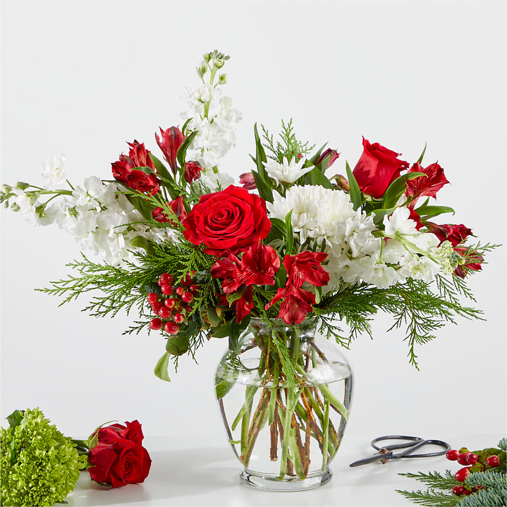 Merry Moment Bouquet – A Florist Original – Blooms By The Lake, Lake Arthur LA