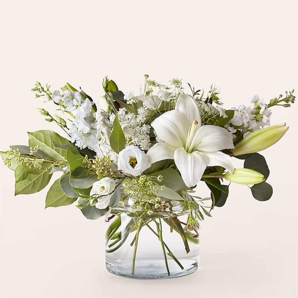 Alluring Elegance Bouquet – Blooms By The Lake, Lake Arthur LA