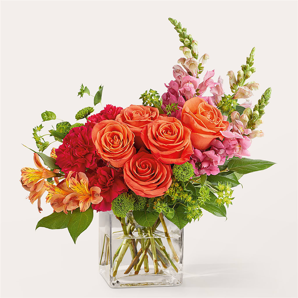 Cosmopolitan Bouquet – Blooms By The Lake, Lake Arthur LA