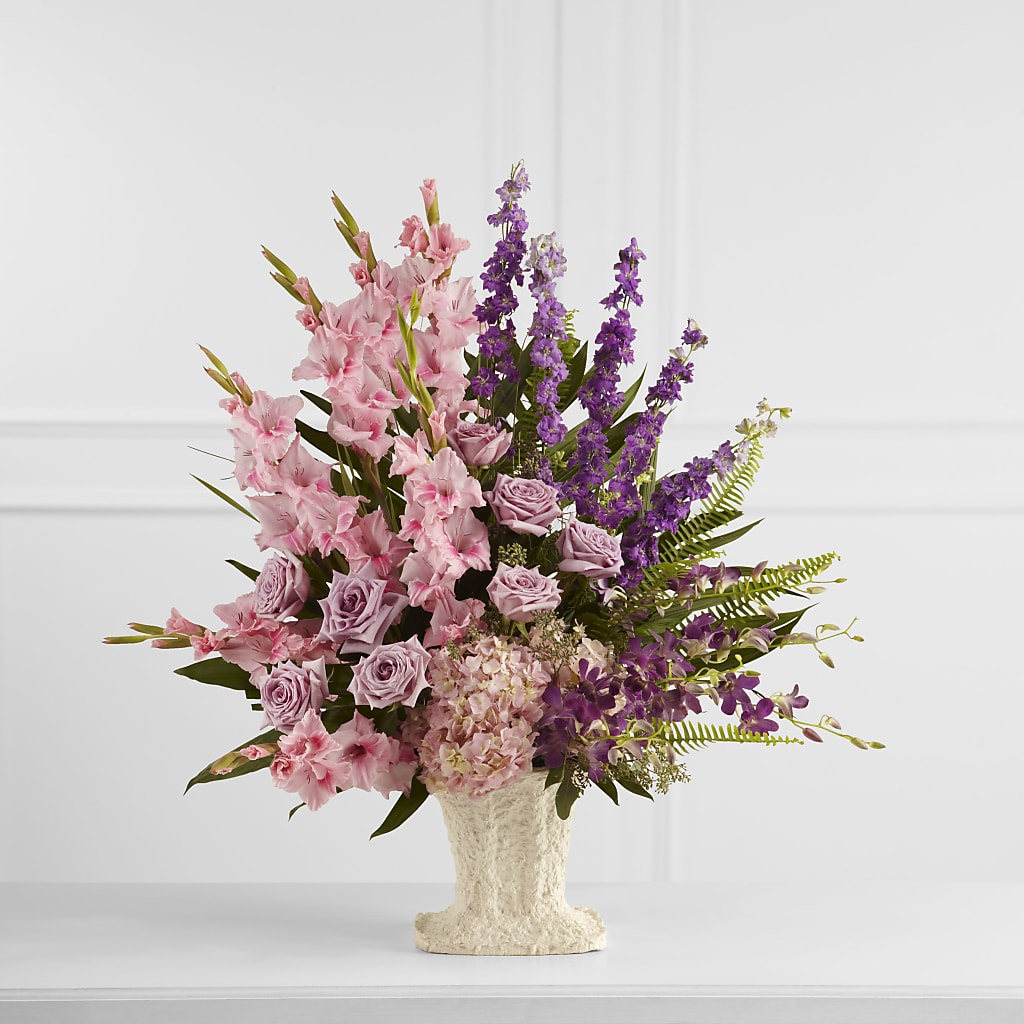 Flowing Garden Arrangement – Blooms By The Lake, Lake Arthur LA