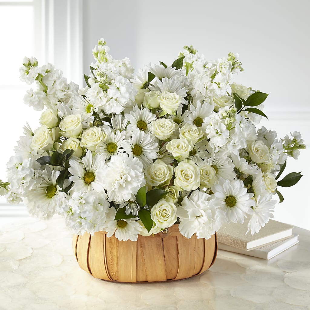 Graceful Garden Basket – Blooms By The Lake, Lake Arthur LA