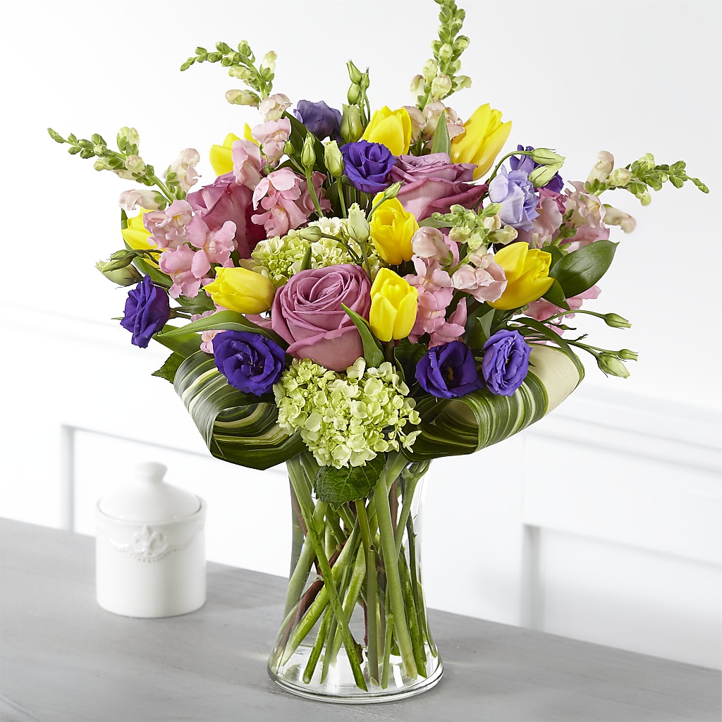 Wondrous Memories Bouquet – Blooms By The Lake, Lake Arthur LA