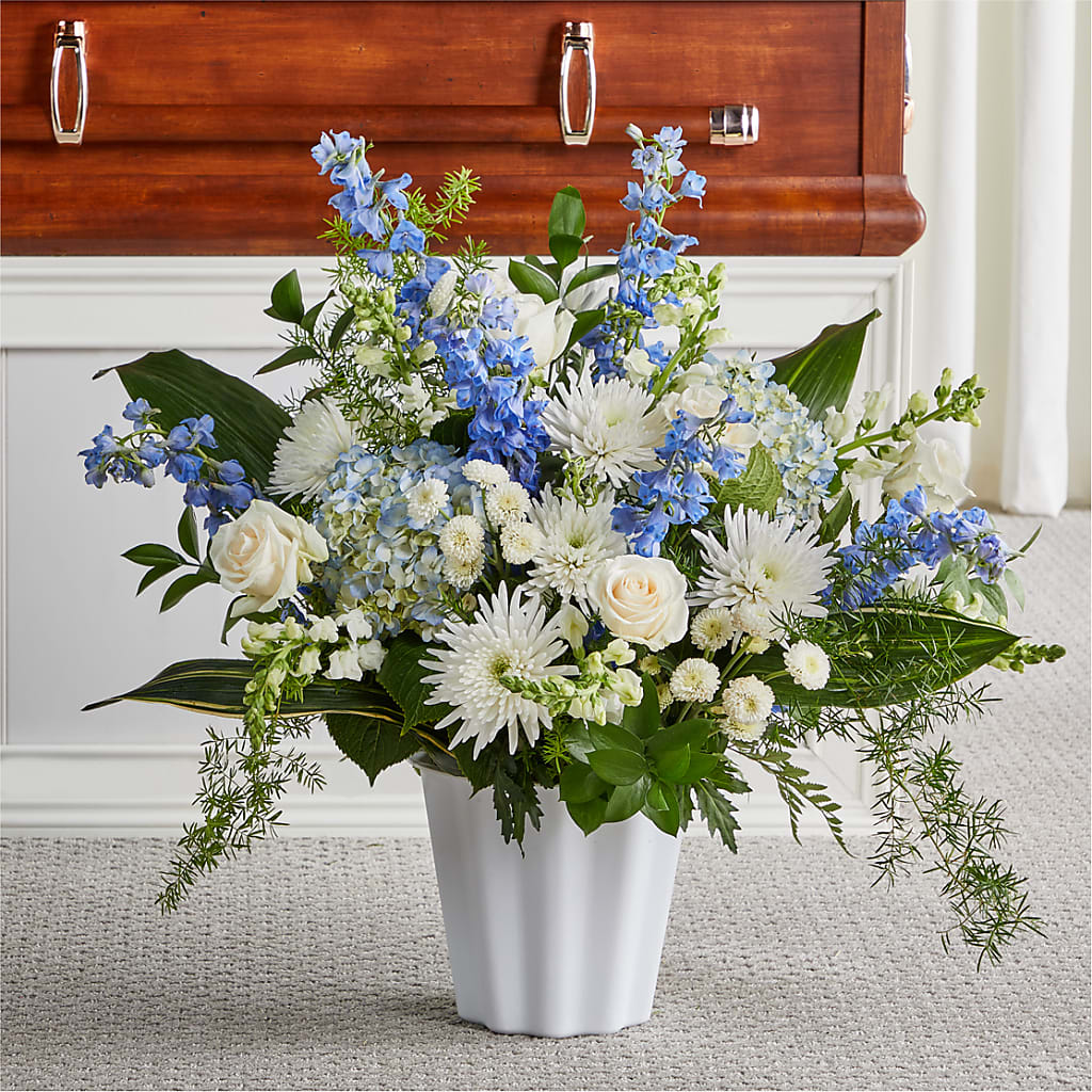 Everlasting Memories Floor Basket – Blooms By The Lake, Lake Arthur LA