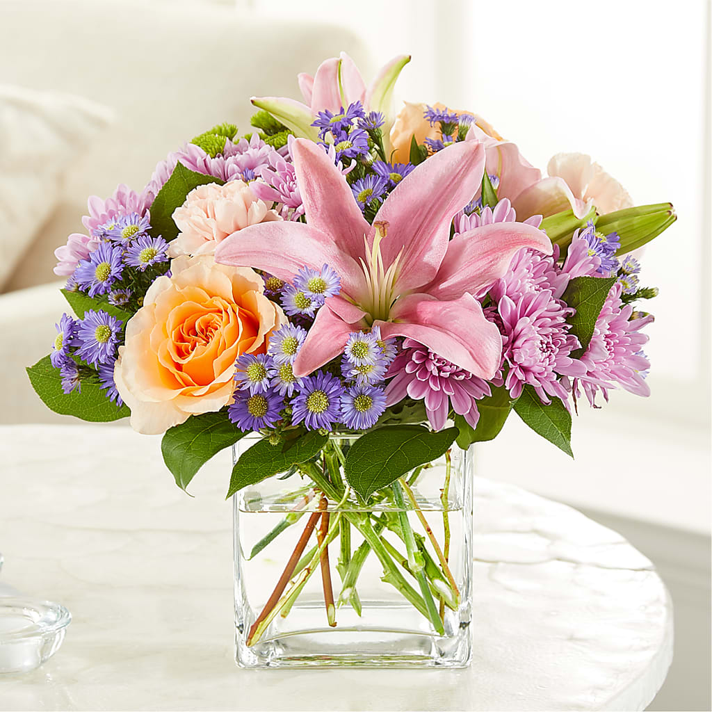 Delicate Details Bouquet – Blooms By The Lake, Lake Arthur LA