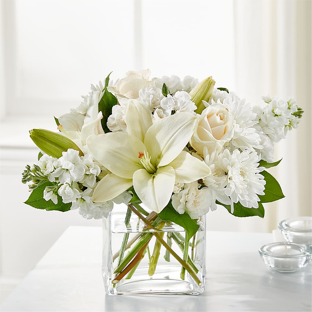 Gentle Breeze Bouquet – Blooms By The Lake, Lake Arthur LA