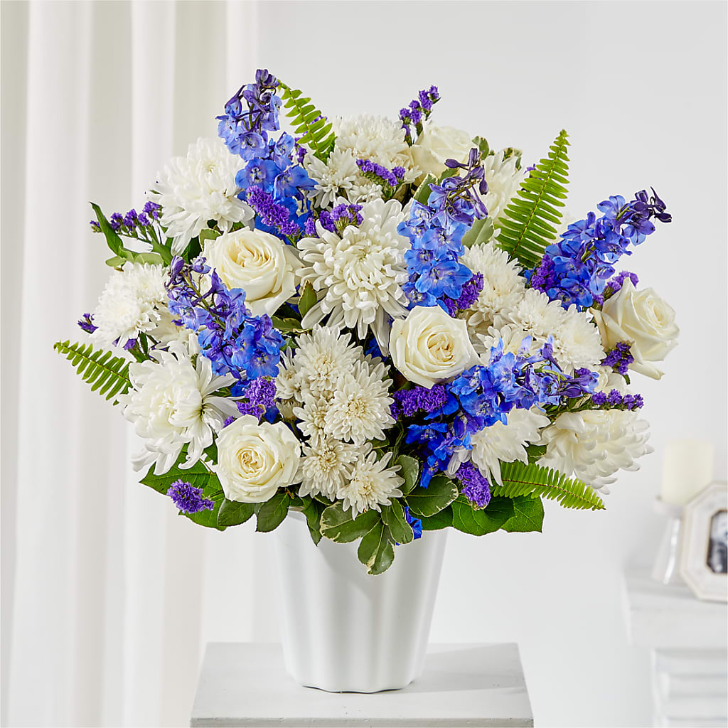 Hold Dear Tabletop Basket – Blooms By The Lake, Lake Arthur LA