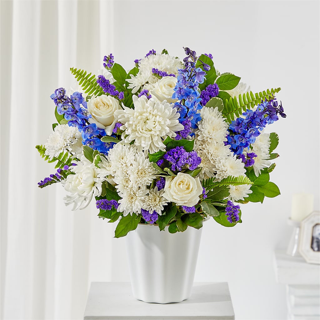Hold Dear Tabletop Basket – Blooms By The Lake, Lake Arthur LA