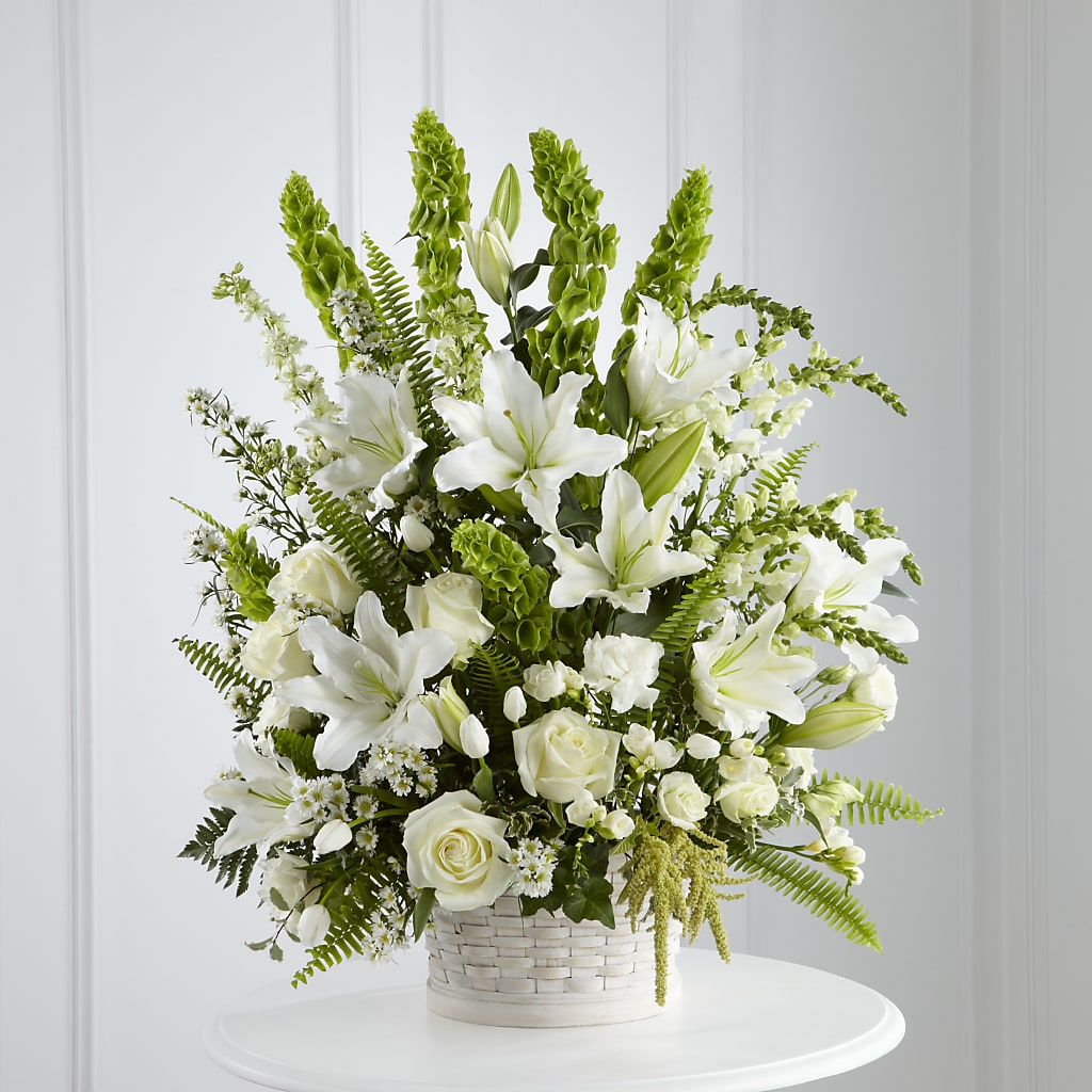 In Our Thoughts Arrangement – Blooms By The Lake, Lake Arthur LA