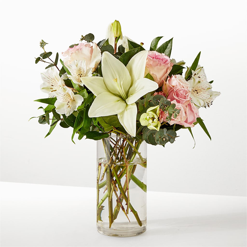 Ballet Slippers Bouquet – Blooms By The Lake, Lake Arthur LA