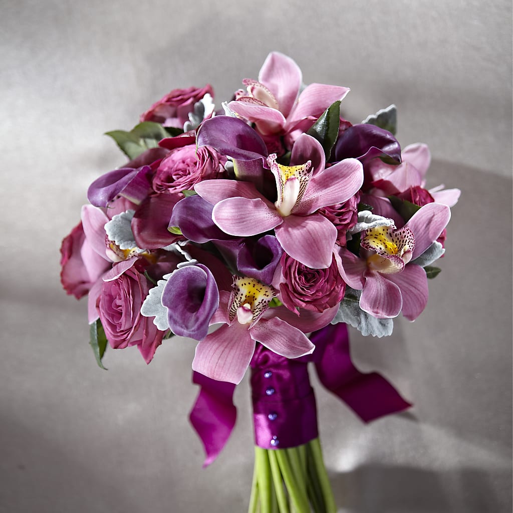 Delicacy Bouquet – Blooms By The Lake, Lake Arthur LA