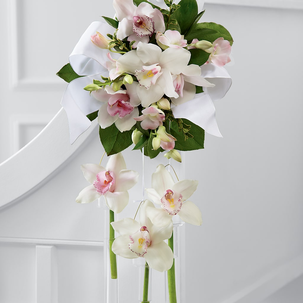 Perfect Entrance Pew Arrangement – Blooms By The Lake, Lake Arthur LA