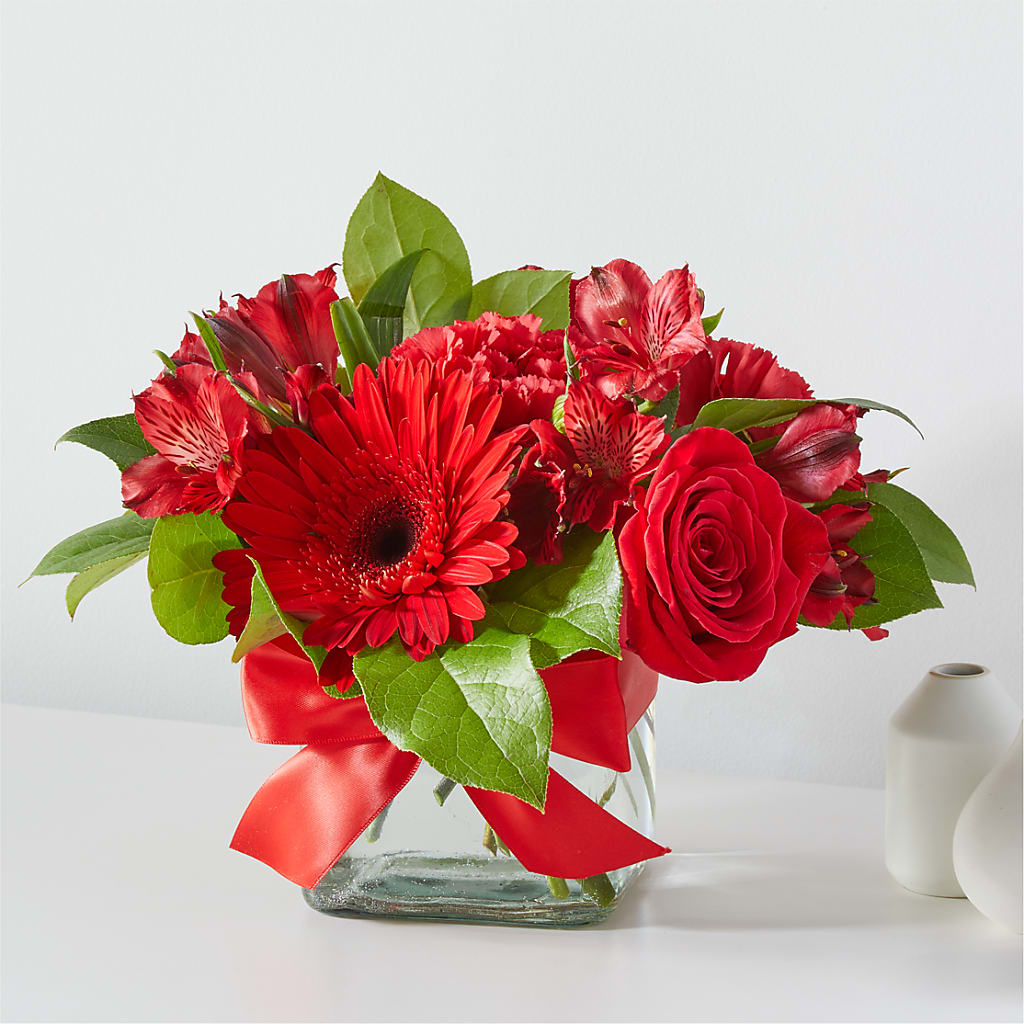 Red Hot Bouquet – Blooms By The Lake, Lake Arthur LA
