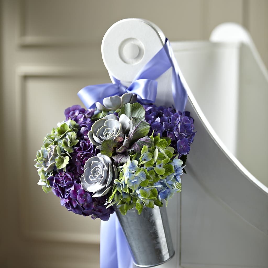 Declaration Pew Décor – Blooms By The Lake, Lake Arthur LA