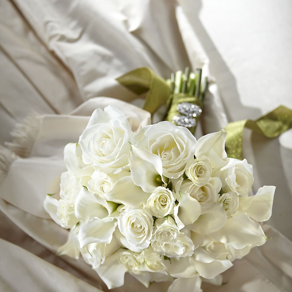 Serene Highness Bouquet – Blooms By The Lake, Lake Arthur LA