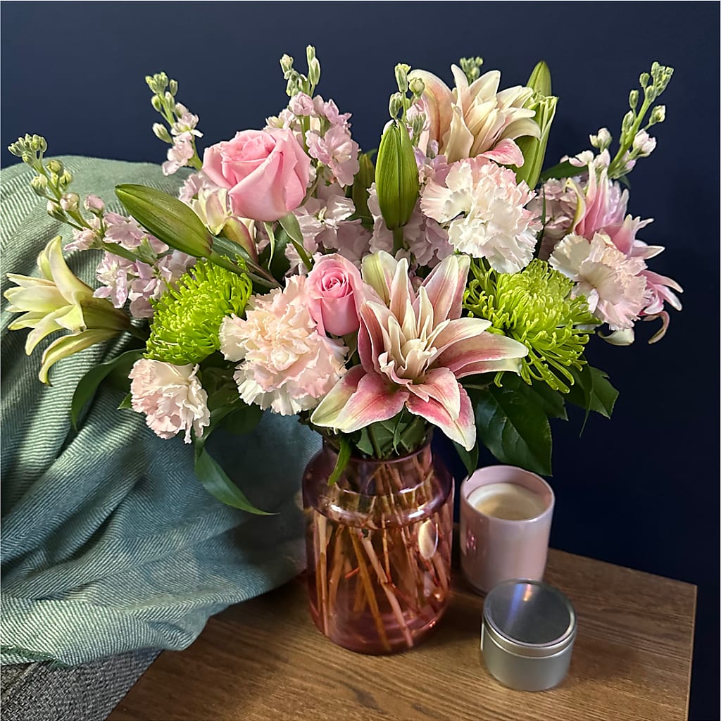 Pretty in Pink Bouquet –  Blooms By The Lake, Lake Arthur LA