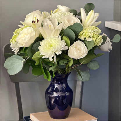 Snowy Dreams Bouquet –  Blooms By The Lake, Lake Arthur LA