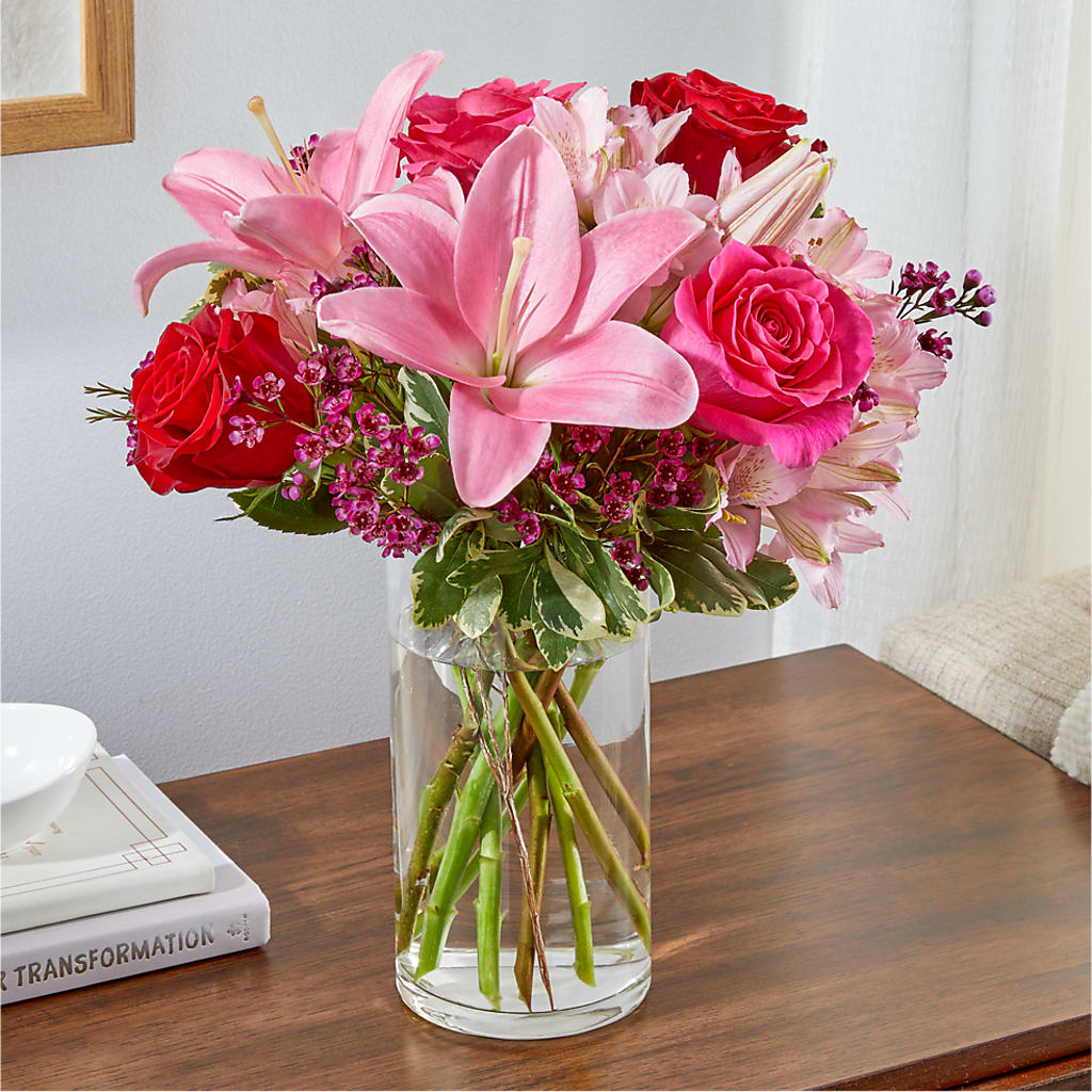 Lucky in Love Bouquet –  Blooms By The Lake, Lake Arthur LA