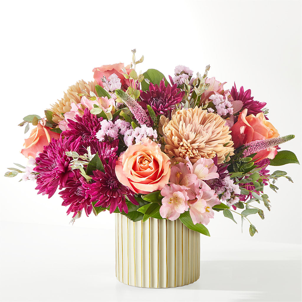 Berry Cobbler Bouquet with Ivory Vase –  Blooms By The Lake, Lake Arthur LA
