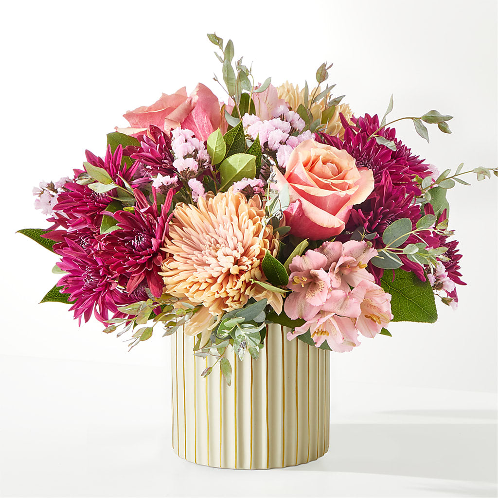 Berry Cobbler Bouquet with Ivory Vase –  Blooms By The Lake, Lake Arthur LA