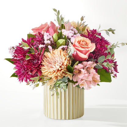 Berry Cobbler Bouquet with Ivory Vase –  Blooms By The Lake, Lake Arthur LA