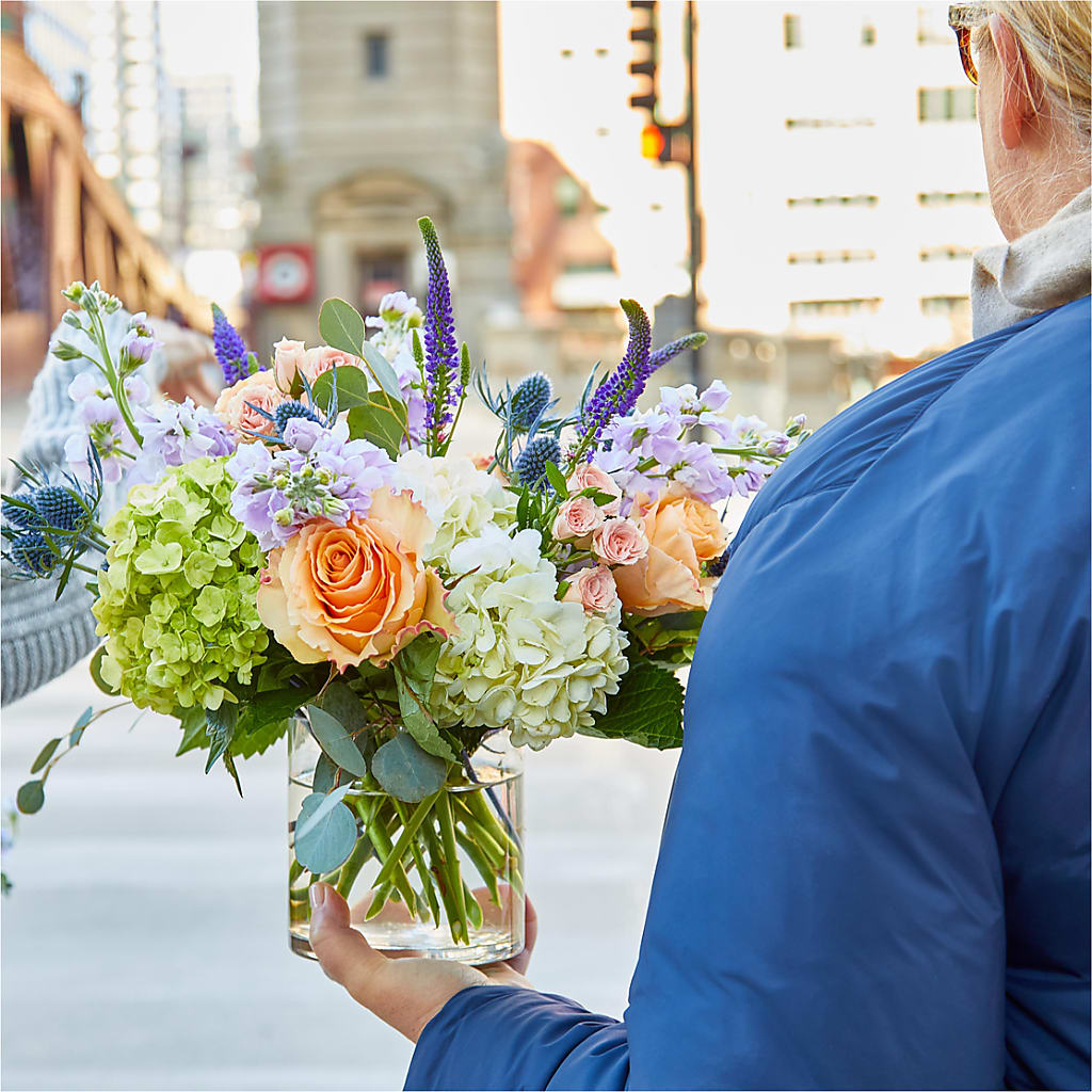 Porch Swing Bouquet –  Blooms By The Lake, Lake Arthur LA
