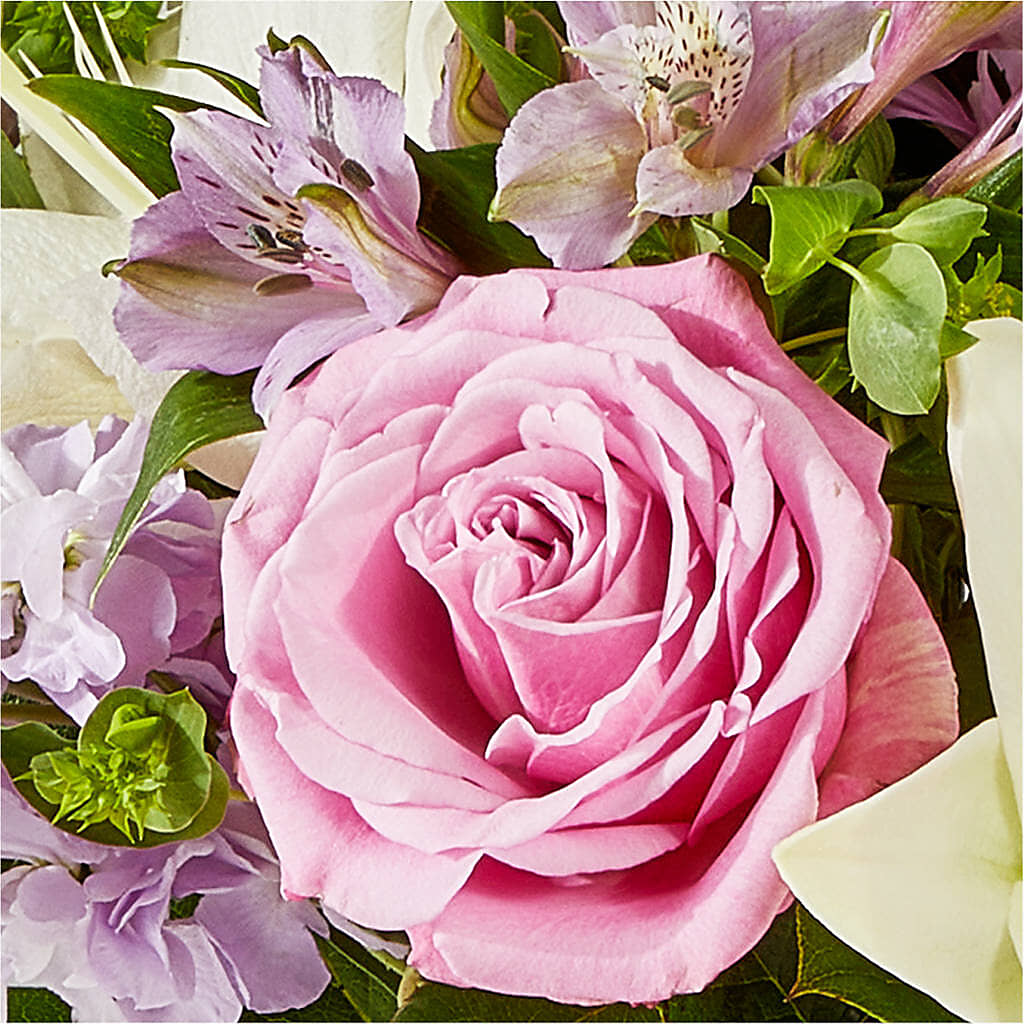 Daydreamer Bouquet –  Blooms By The Lake, Lake Arthur LA