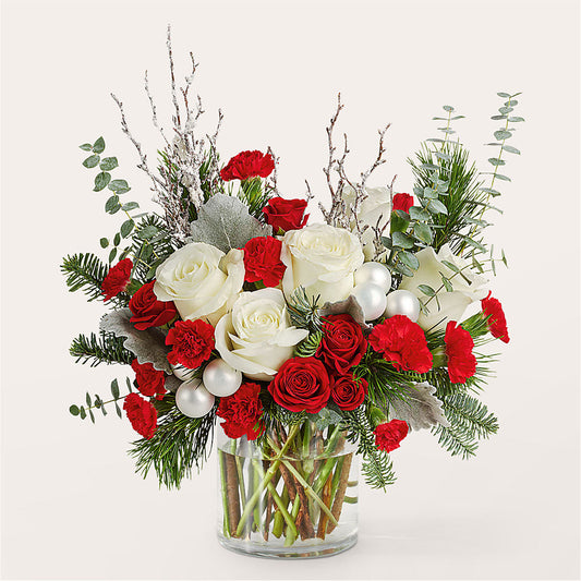 Trimming the Tree Bouquet –  Blooms By The Lake, Lake Arthur LA