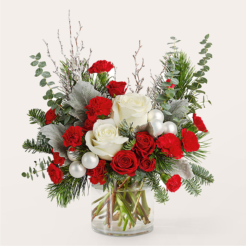 Trimming the Tree Bouquet –  Blooms By The Lake, Lake Arthur LA