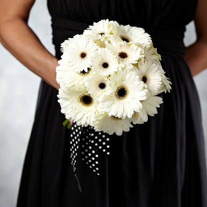 Daisy Delight Bouquet –  Blooms By The Lake, Lake Arthur LA